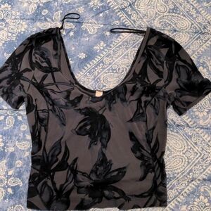 Lululemon Align short sleeve shirt size 4